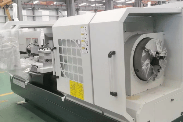 Why Choose Our Metal Turning Lathe?