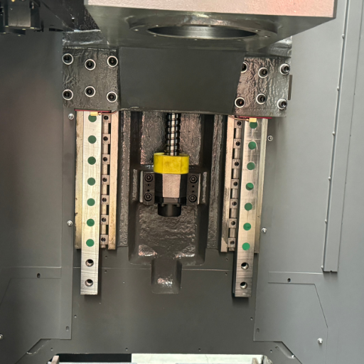 Benefits of Using 5 Axis CNC Vertical Machining Centers