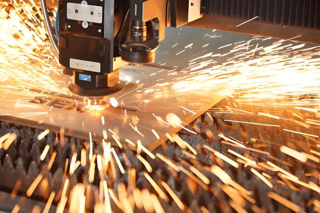 Laser cutting machine