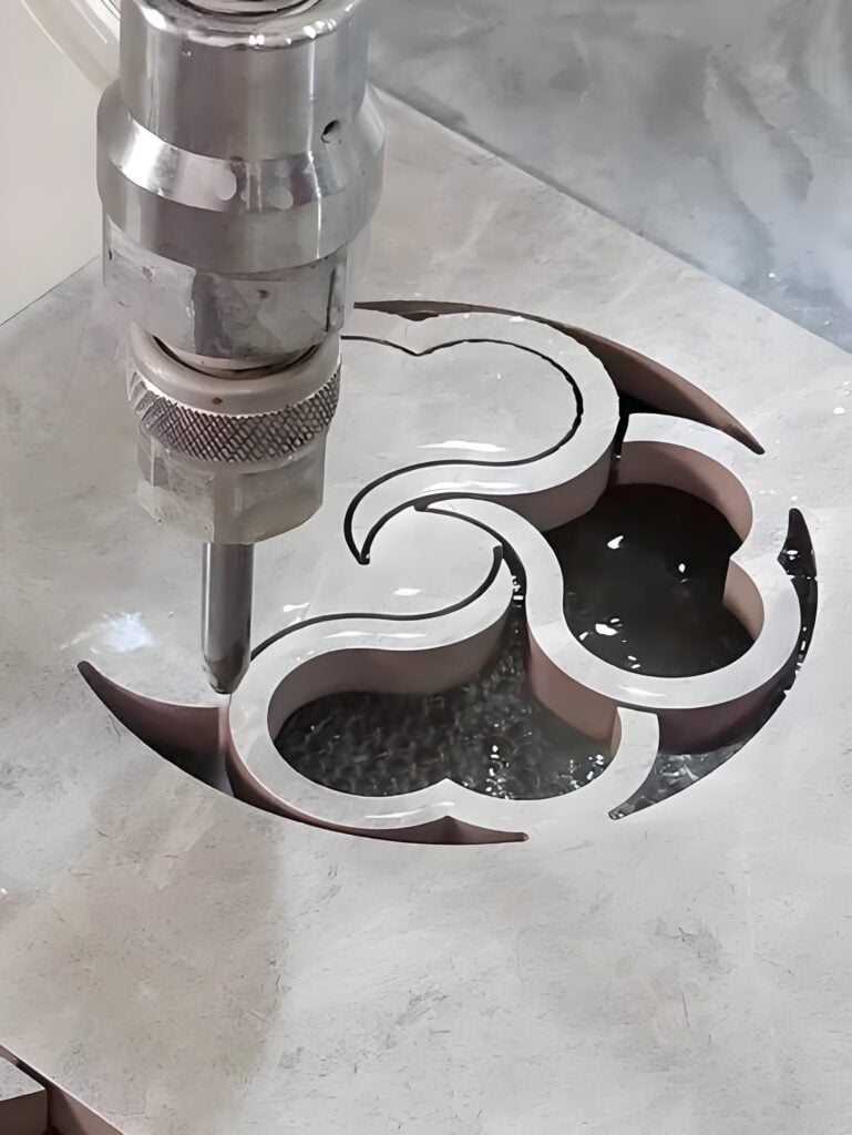 Water jet cutting machine